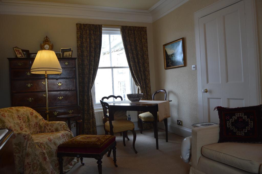 Lady Penelope'S B&B Duns Экстерьер фото
